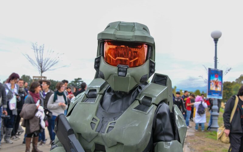 Viareggio e l’impatto del Lucca Comics & Games 2024: Boom di prenotazioni alberghiere